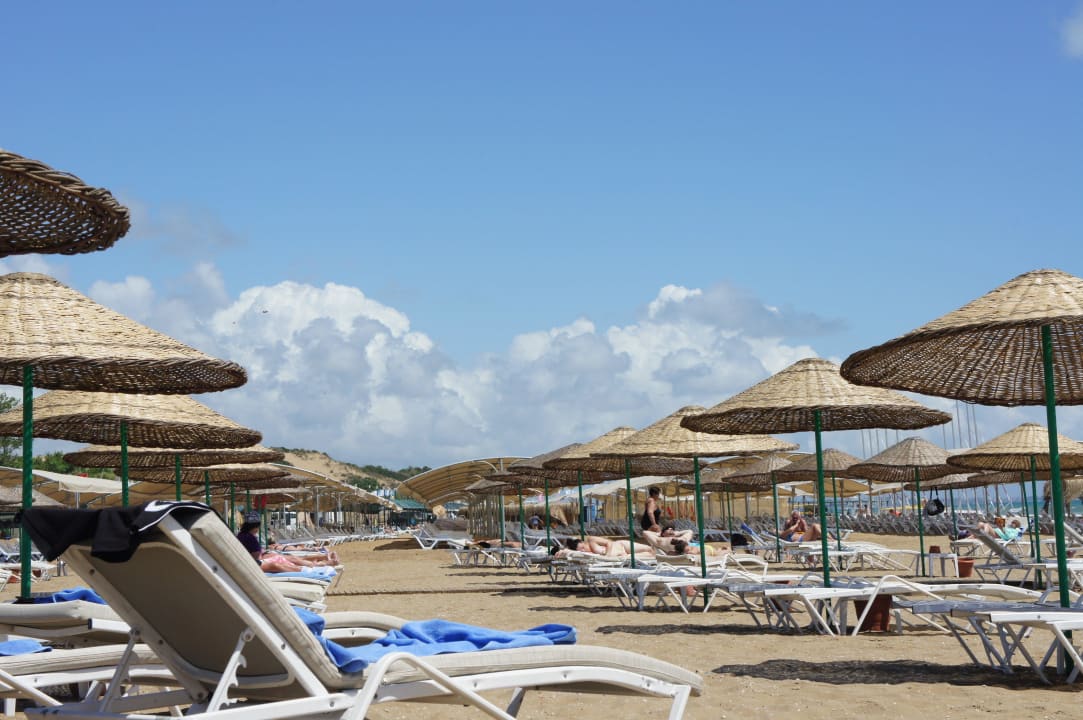Strand am späten Nachmittag Roma Beach Resort & Spa 16+ Adult Only