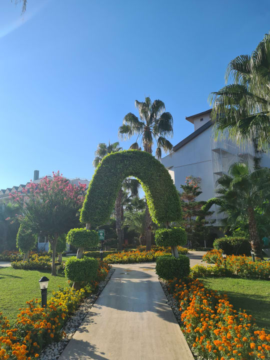 Gartenanlage Grand Seker Hotel