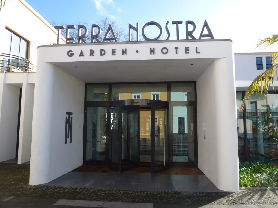 Haupteingang Terra Nostra Garden Hotel