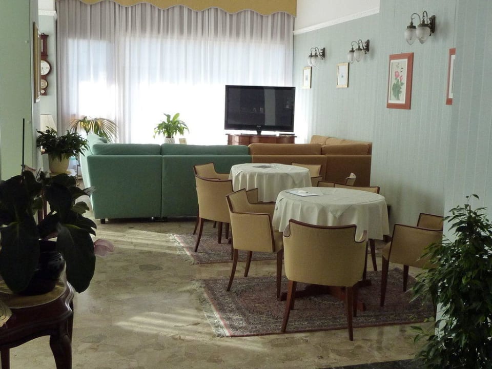 Lobby Hotel Colorado