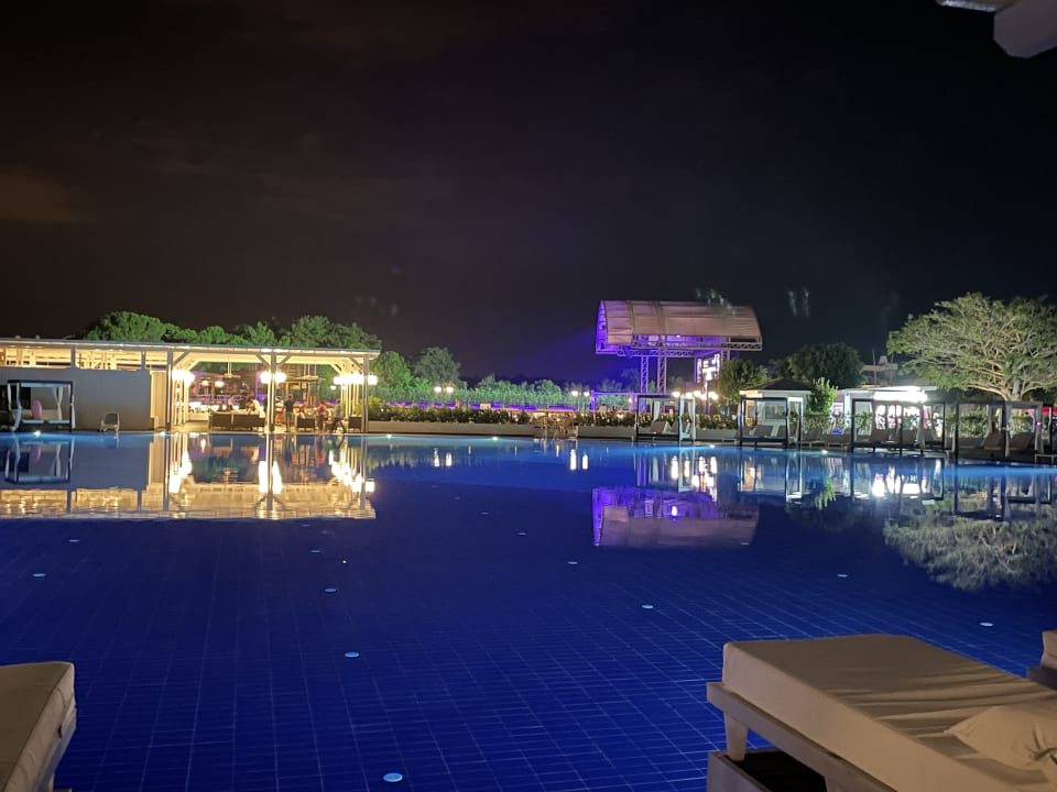 Pool Titanic Deluxe Golf Belek