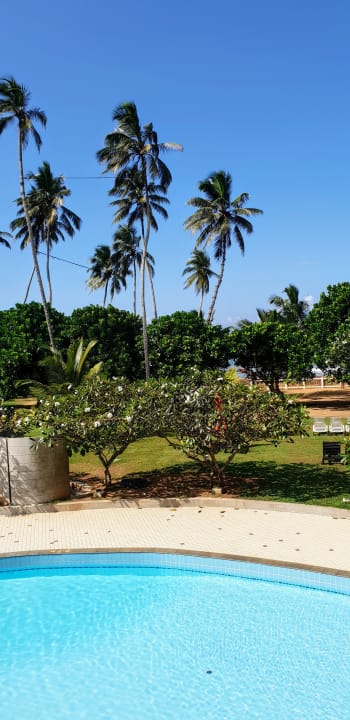 Pool Turyaa Kalutara