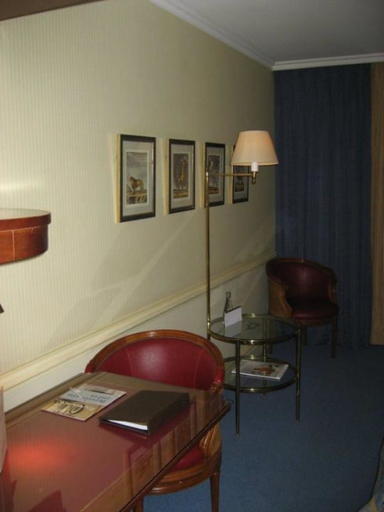 Doppelzimmer Hotel Royal Manotel