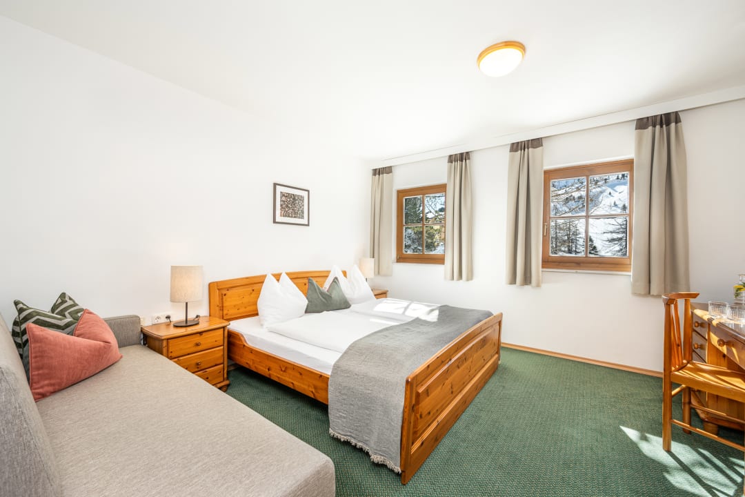 Zimmer Apparthotel Zirbenhof