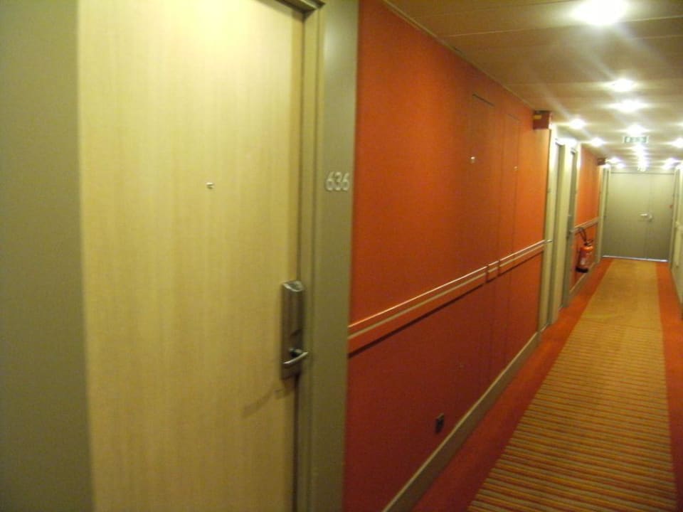 Hotelflur Hotel Oceania Paris Porte de Versailles