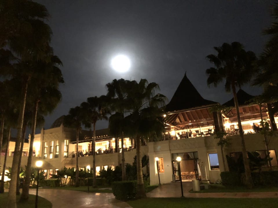 Außenansicht Hotel Riu Karamboa