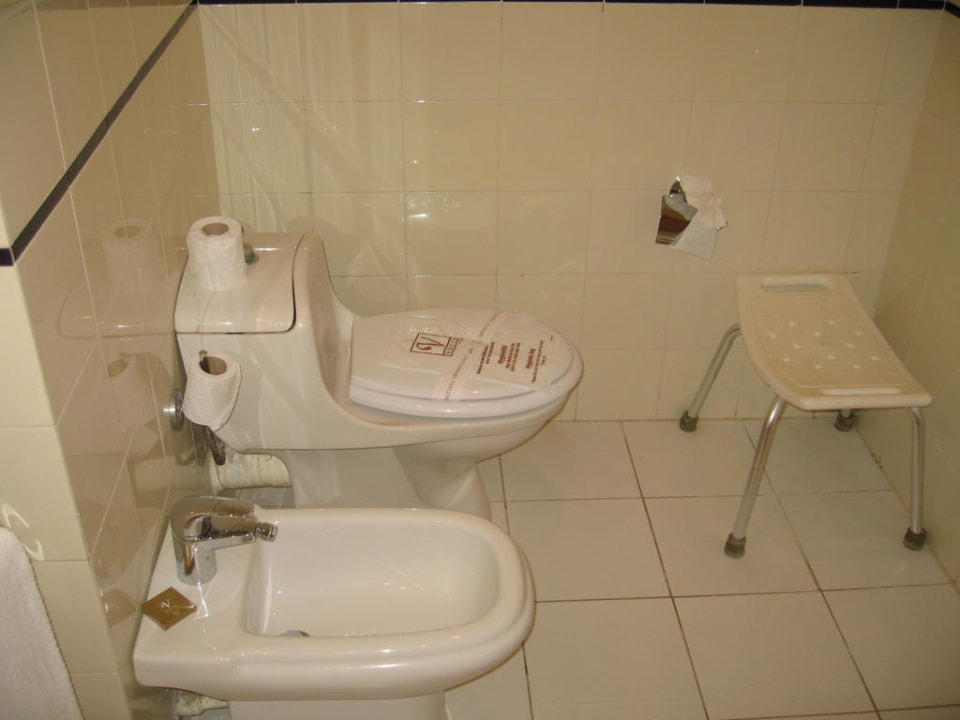 Łazienka Nour Palace Resort & Thalasso