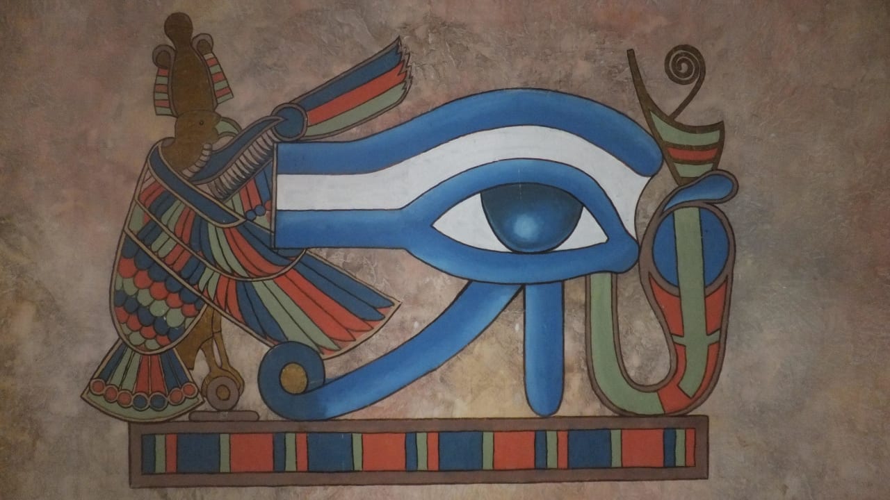 Ägyptische Wandbemalungen im 1. UG Horus Paradise Luxury Resort & Club