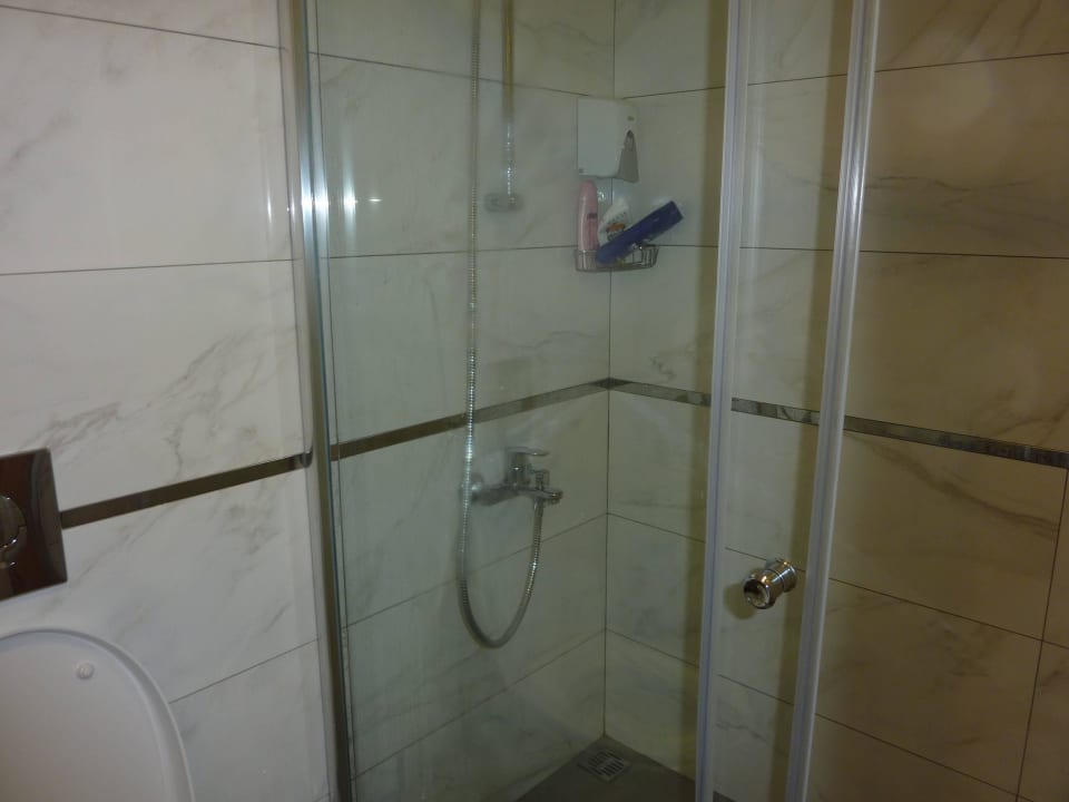 Dusche Glamour Resort & Spa
