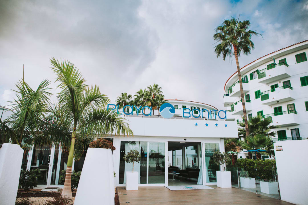 Eingang Servatur Playa Bonita