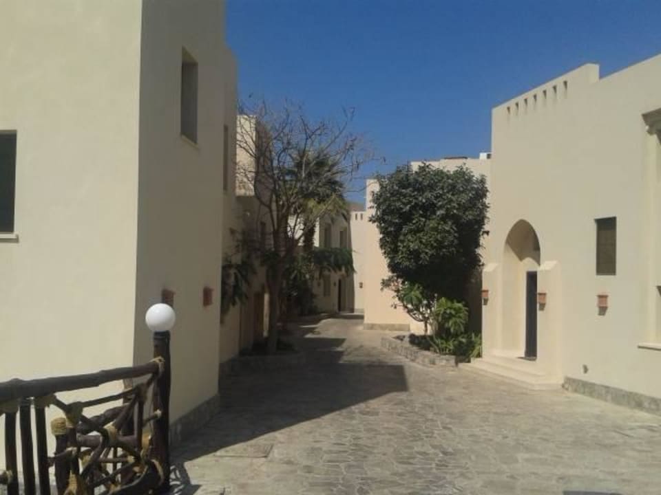 The Cove Rotana The Cove Rotana Resort