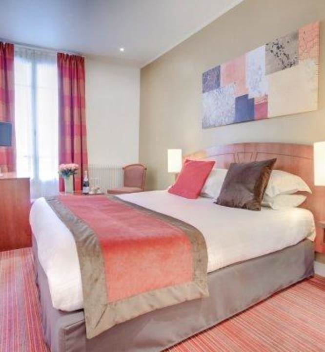 Guest Room Europe Hotel Paris Eiffel