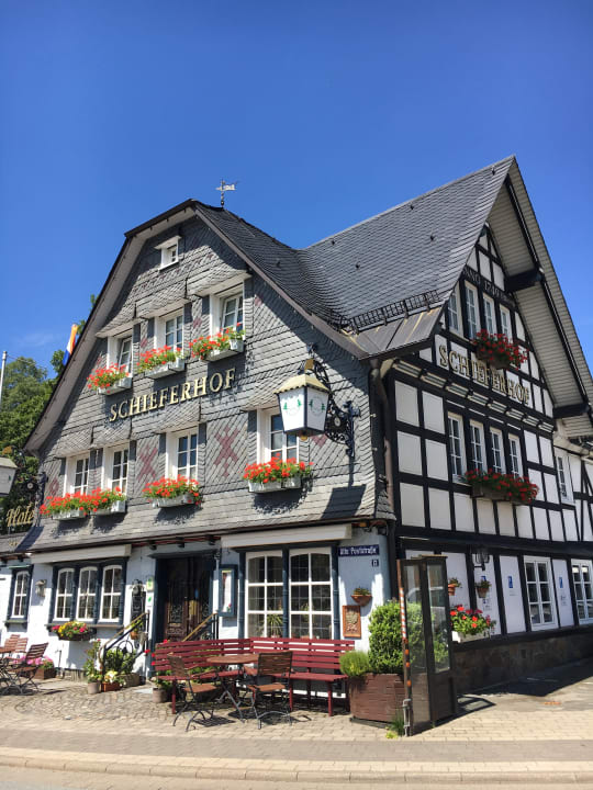 Außenansicht Hotel Schieferhof