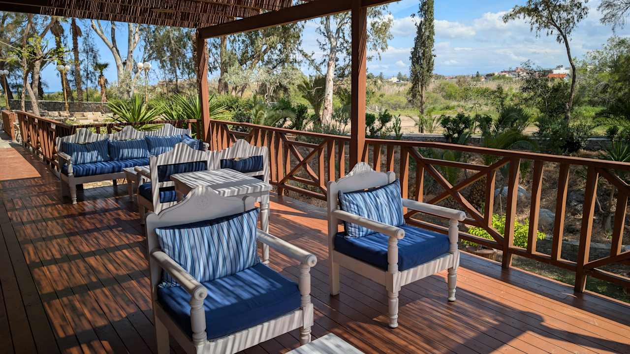 Außenansicht Apollonia Beach Resort & Spa