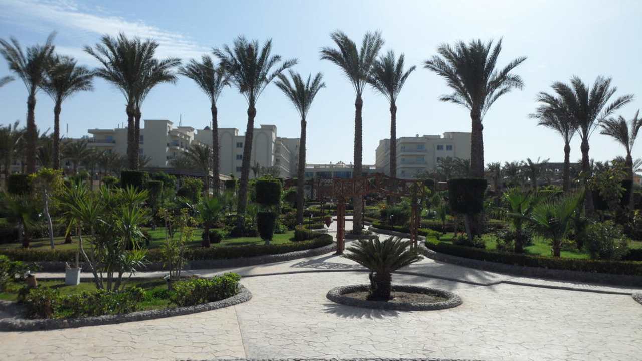 Gartenanlage von Aussen Riviera Aqua Park Resort