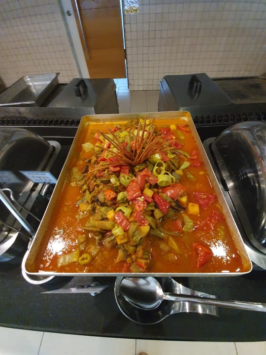 Gastro Side Aluna Hotel