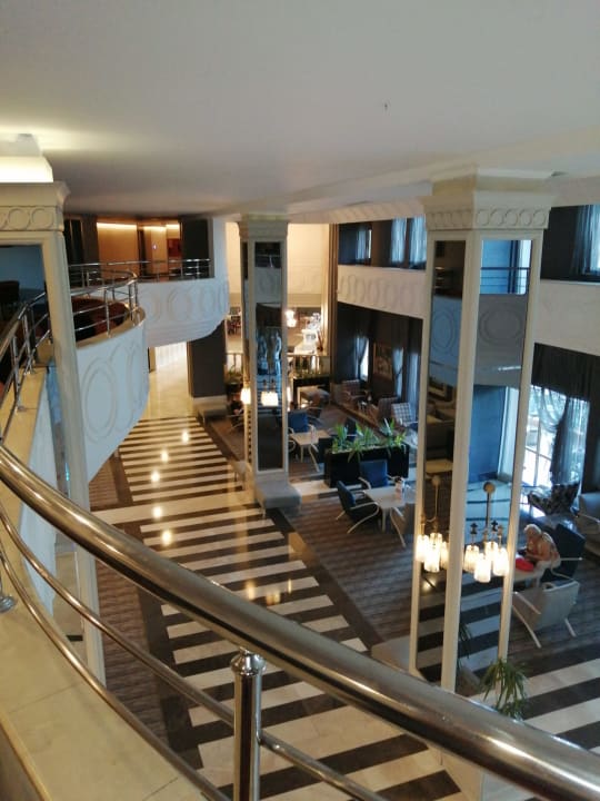 Lobby Bella Resort & Spa