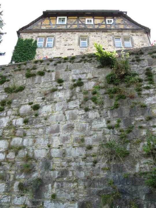Hohe Mauern Burghotel Trendelburg