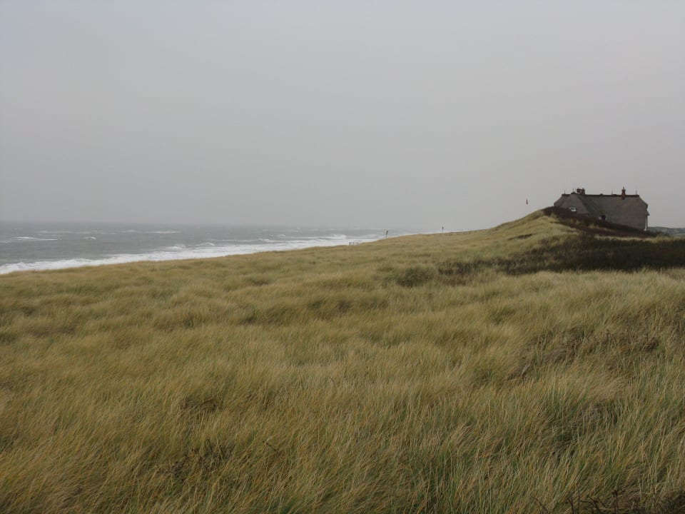 Durch die Dünen zum Strand Dünenhotel Alt-Rantum