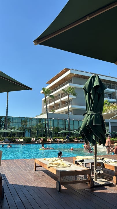 Außenansicht Acanthus Cennet Barut Collection