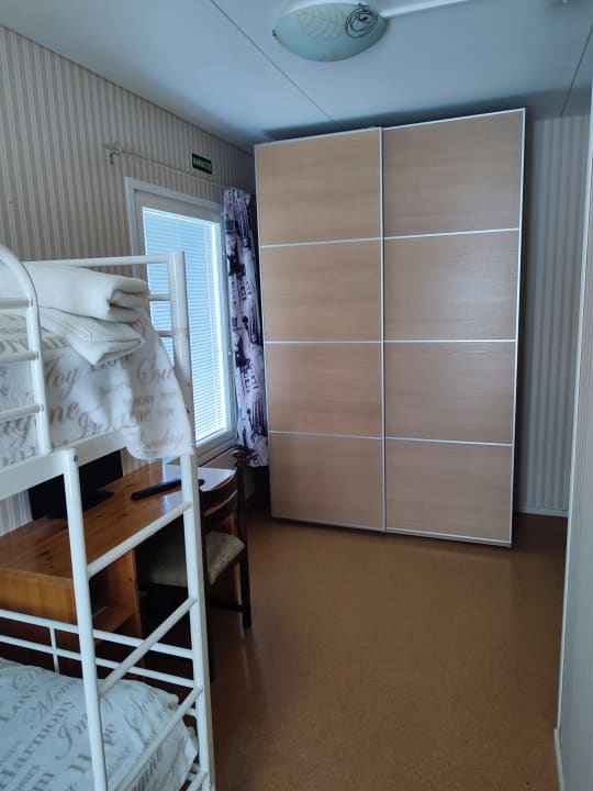 Zimmer Kerihovi