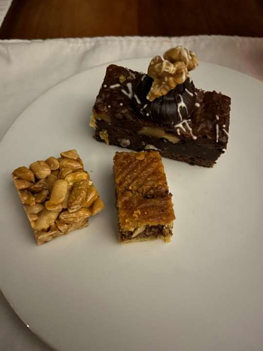 Gastro Serry Beach Resort