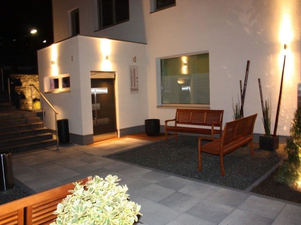 Eingang Rezeption WohnRaum Hotel