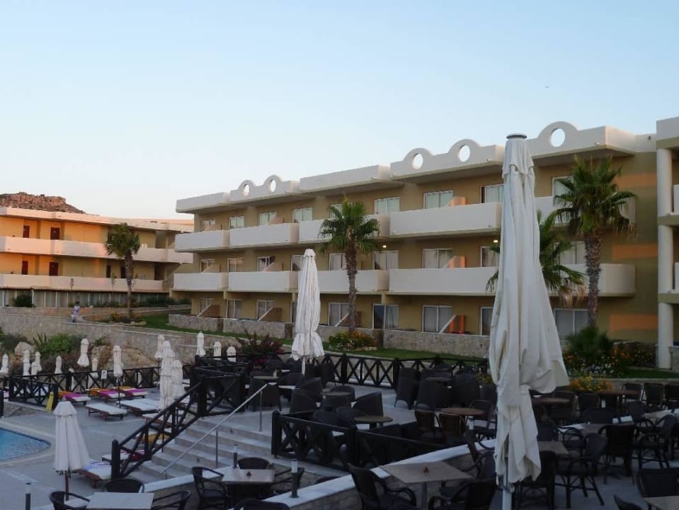 Zimmer gab es reichlich Hotel Kalithea Horizon Royal