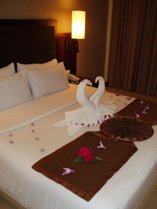 Hotelbett Courtyard by Marriott Phuket, Patong Beach Resort