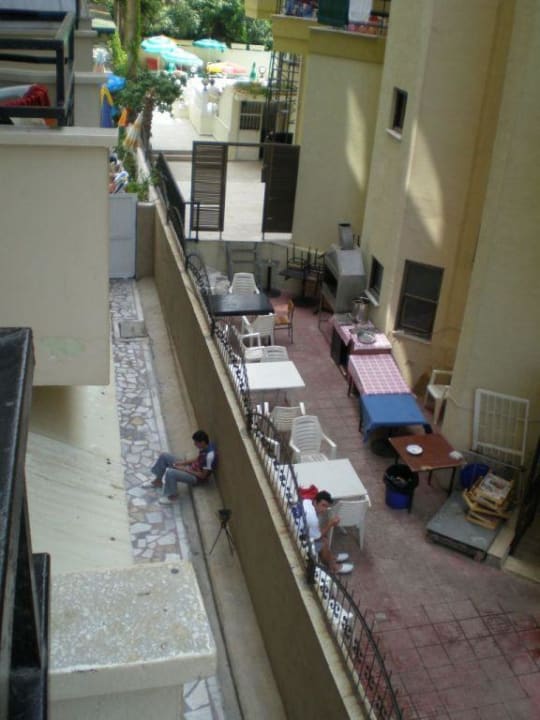 Widok z pokoju Kleopatra Life Hotel