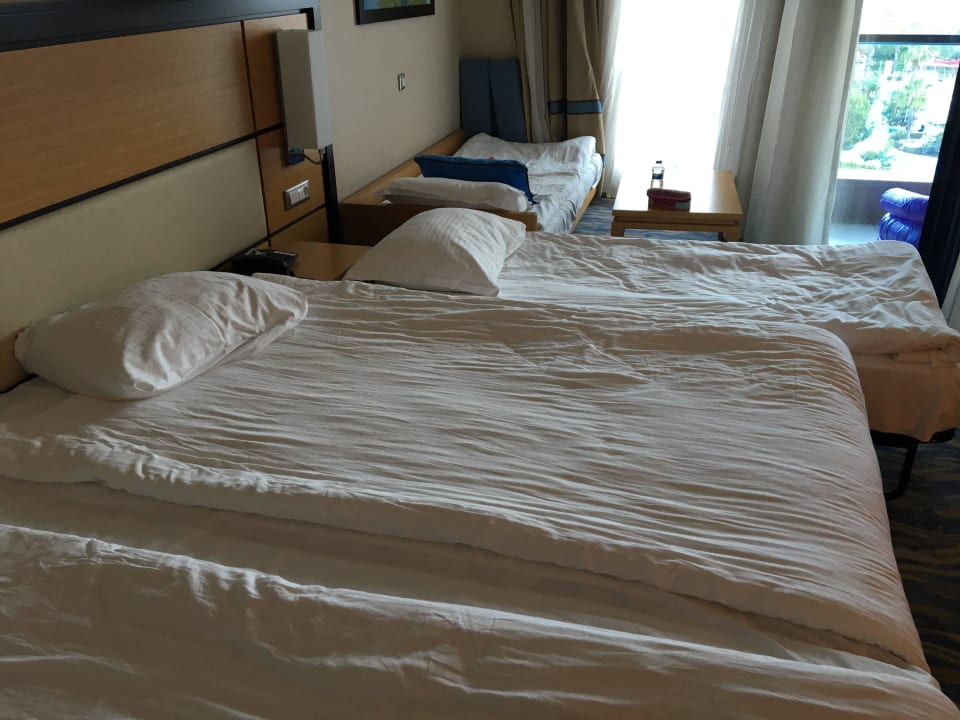 Doppelbett mit Beistellbett Susesi Luxury Resort