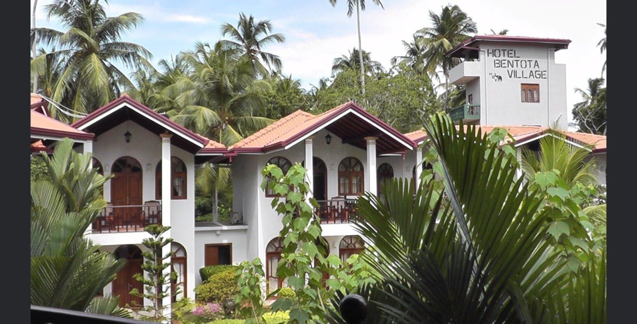 Außenansicht Hotel Bentota Village
