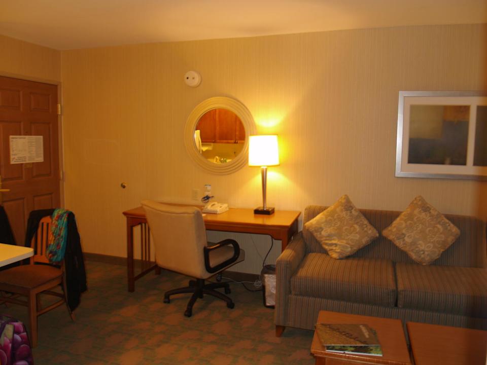 Riesger Schreibtisch Hotel Staybridge Suites Chantilly Dulles Airport