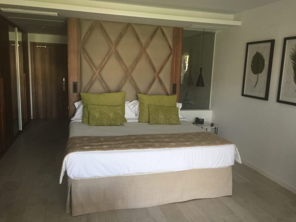 Zimmer Zafiro Palace Palmanova