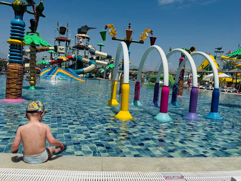 Pool Dream Fun World