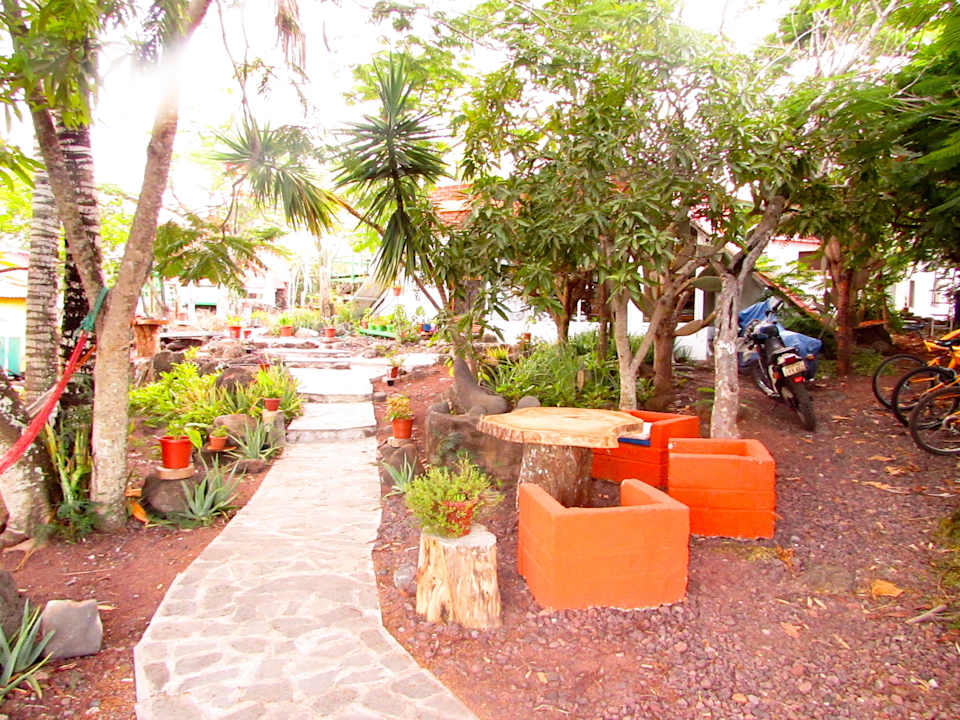 Hotel's Entranceway Cabañas Don Jorge