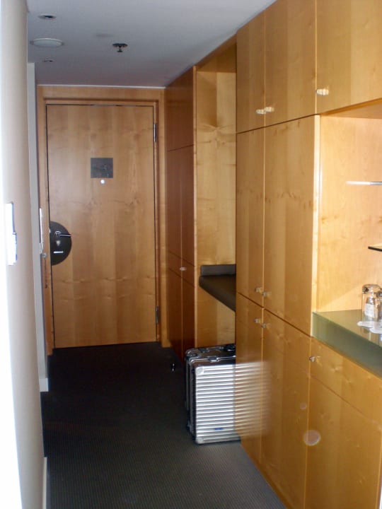 Eingangsbereich The Ritz-Carlton Wolfsburg