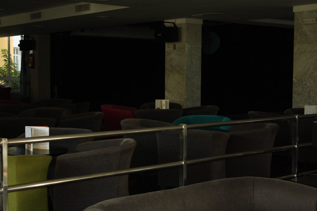 Sitze in der Bar Protur Sa Coma Playa Hotel & Spa