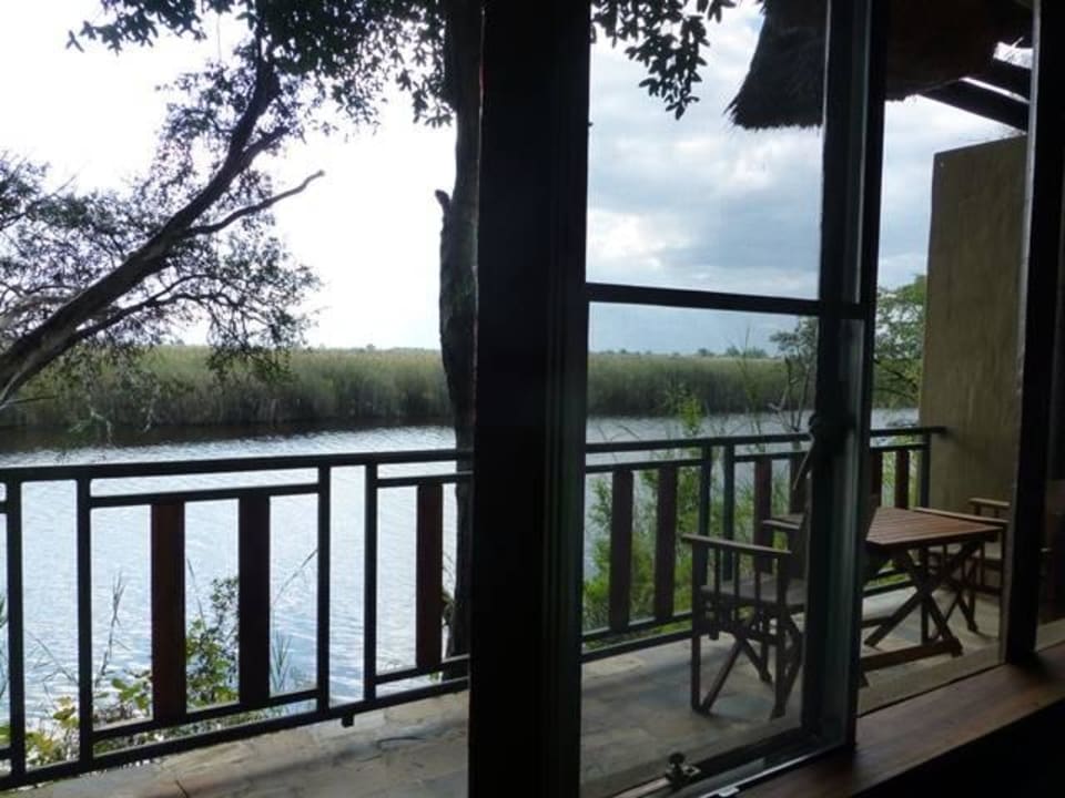Ausblick vom Zimmer Namushasha River Lodge