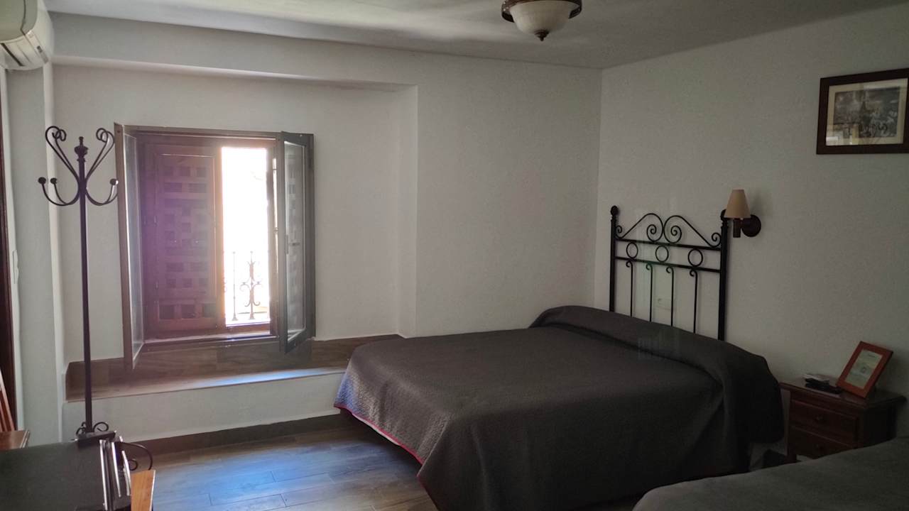 Zimmer Hostal Colon Antequera