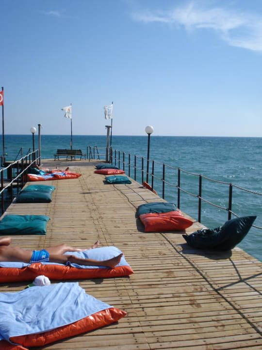 Am Steg am Strand Megasaray Club Belek