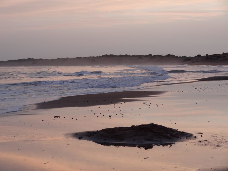 Strand am Abend Sandy Beach Resort