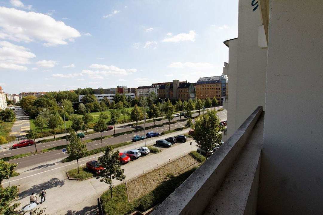 Ausblick vom Balkon nach rechts Days Inn Leipzig City Centre