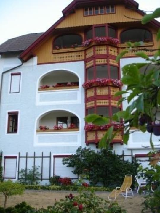 Haupthaus Apartments Kampitsch