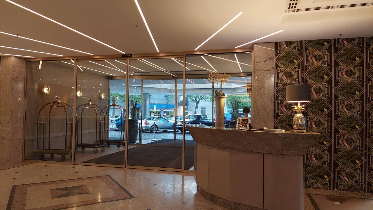 Lobby Hotel Palace Berlin