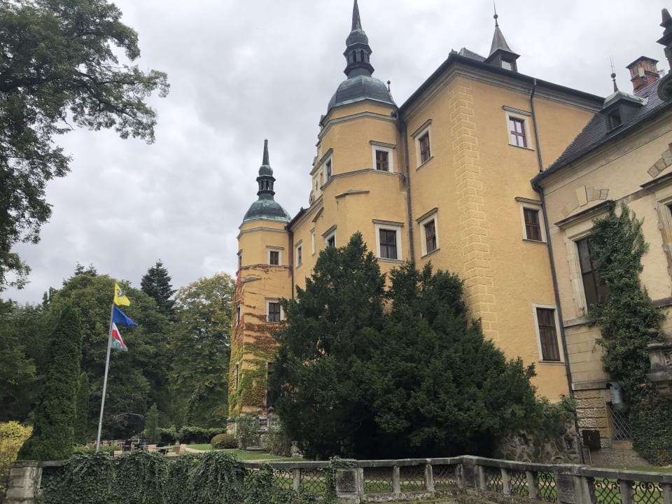 Außenansicht Hotel Zamek Kliczków
