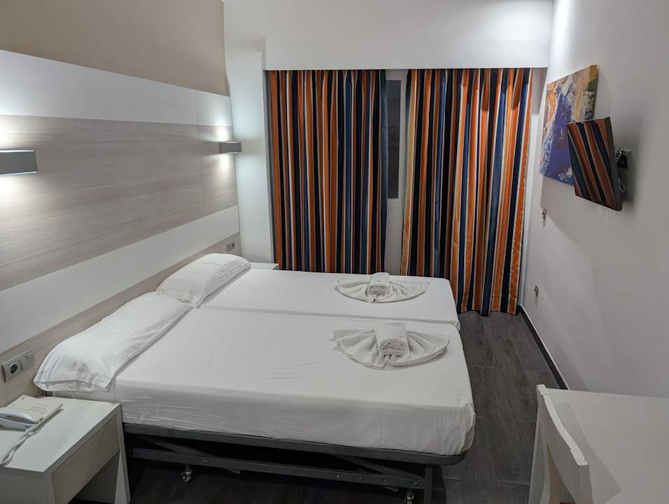 Zimmer Ahoi! Urban Beach Hotel