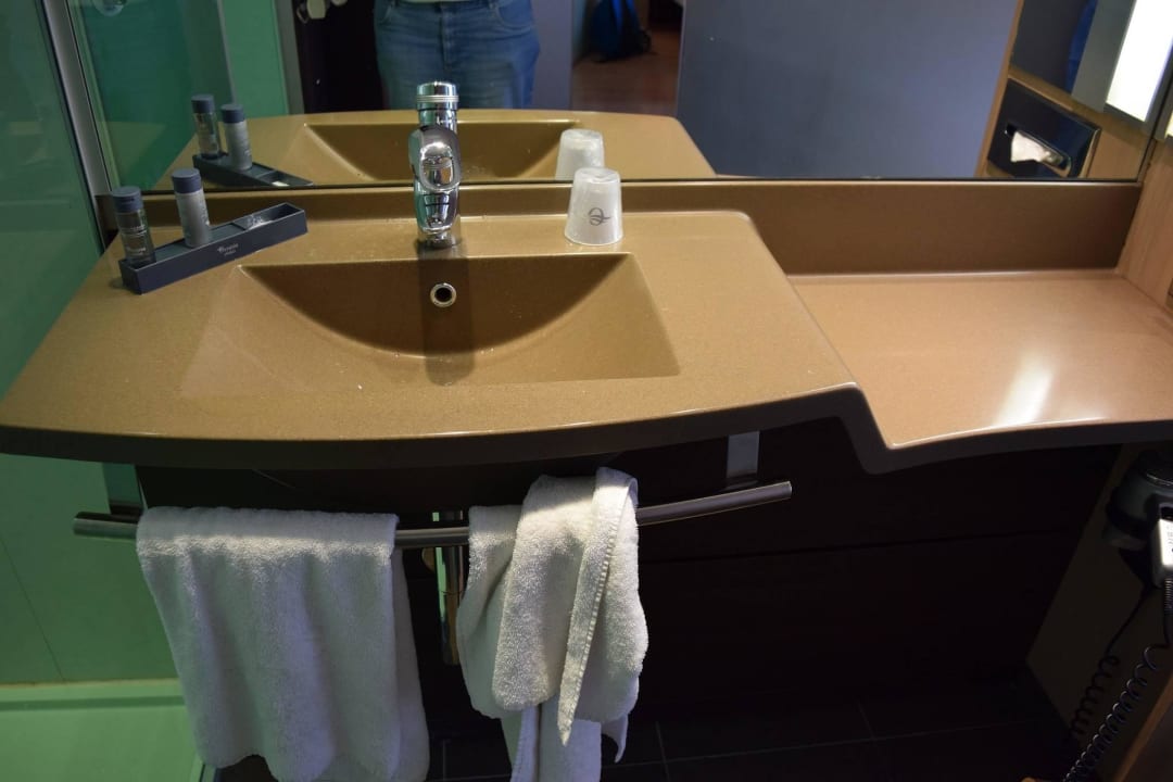 Waschbecken Hotel Oceania Paris Porte de Versailles