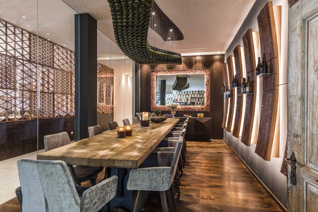 Restaurant Schenna Resort Hotel Schwefelbad