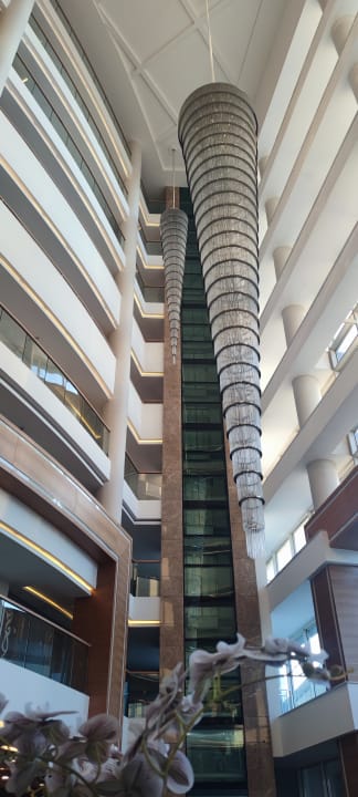 Lobby Sherwood Exclusive Lara